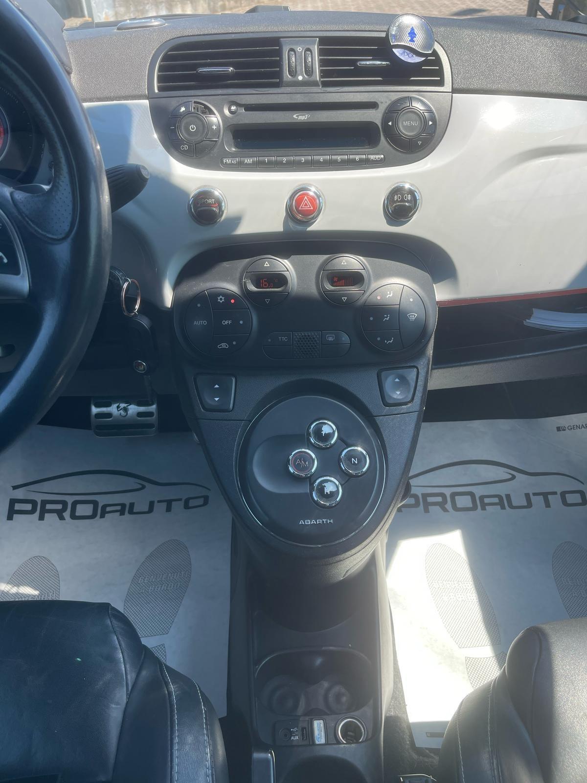Abarth 500 C 1.4 Turbo T-Jet MTA Bicolore