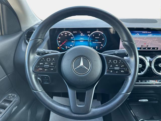 MERCEDES-BENZ GLA 200 d Automatic Business Extra