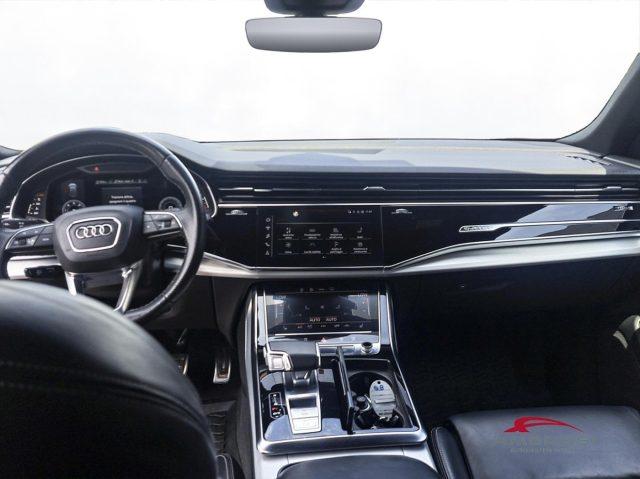 AUDI Q8 Q8 50 TDI 286 CV quattro tiptronic Sport - PER OPE