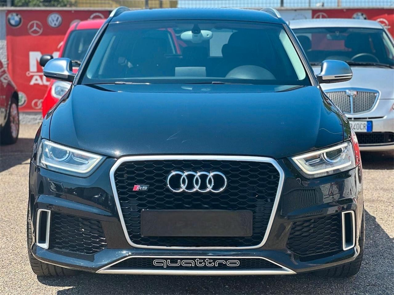 Audi RS Q3 RS 2.5 TFSI quattro S tronic