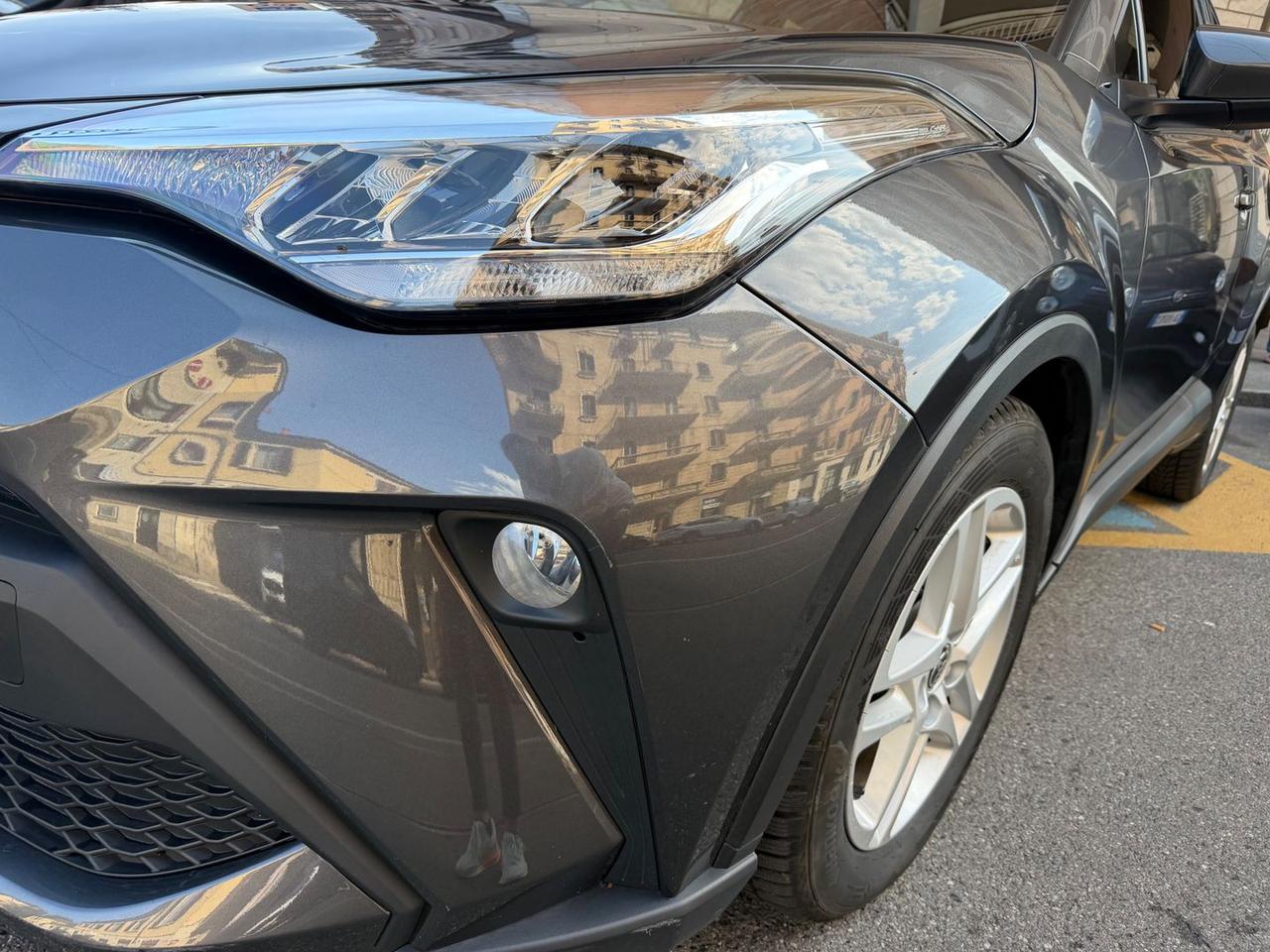 Toyota C-HR Active 1.8 HEV #11384