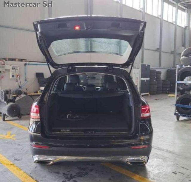 MERCEDES-BENZ GLC 350 GLC - X253 350e Business 4matic auto - FS812DK
