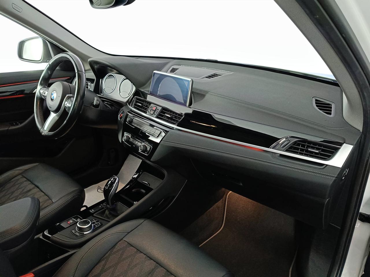 BMW X1 F48 2019 - X1 xdrive18d xLine Plus auto
