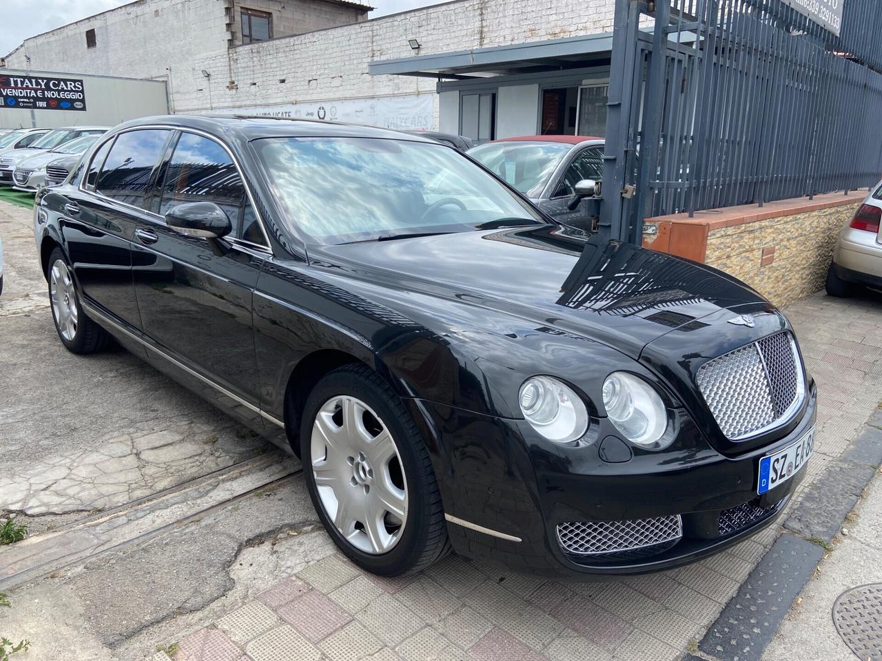 Bentley Flying Spur *W12* Chauffeur Paket