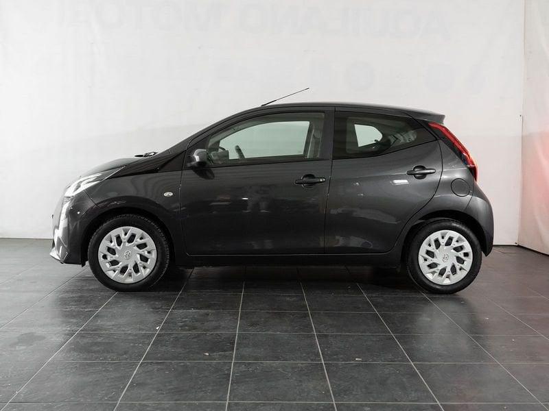 Toyota Aygo Connect 1.0 VVT-i 72 CV 5 porte x-play