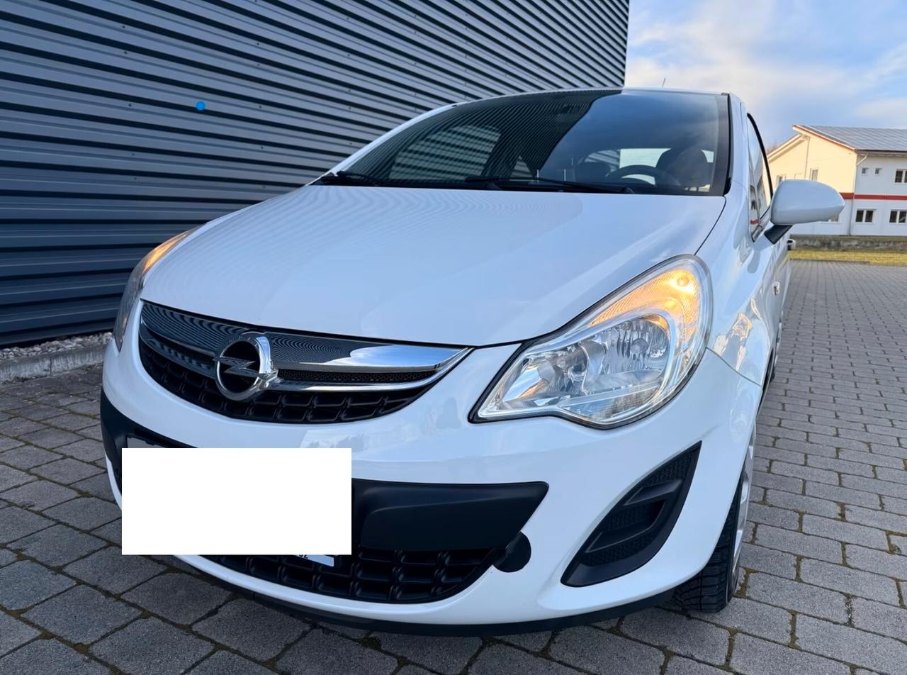 Opel Corsa 1.2 3 porte One ok neo patentati