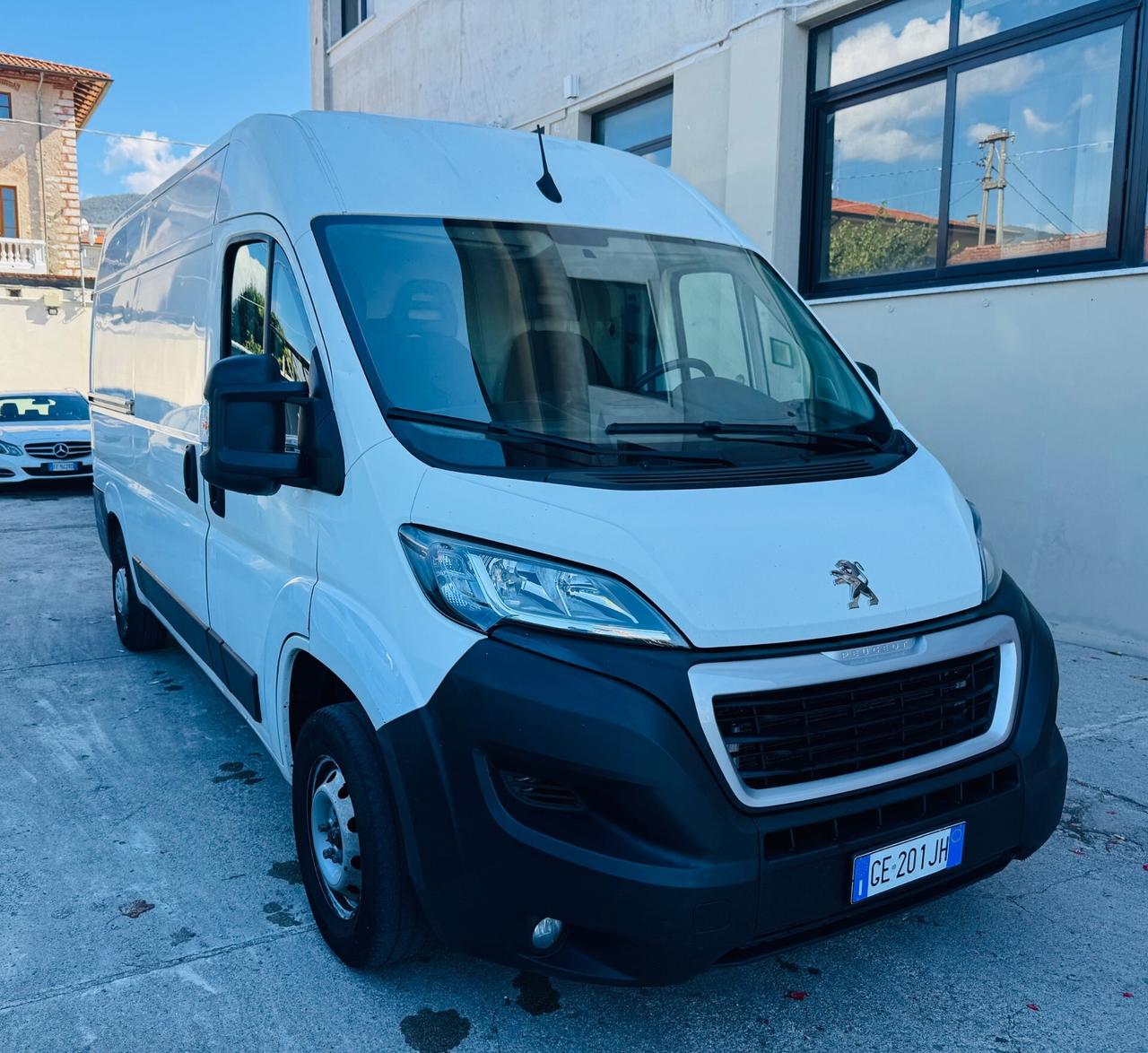 Peugeot