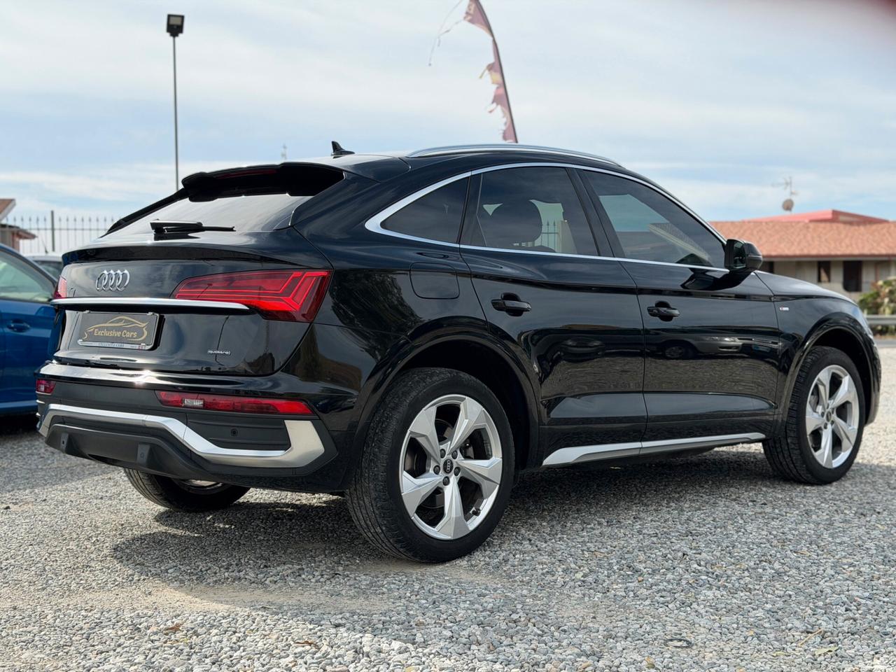 Audi Q5 40 TDI 204 CV quattro S tronic Identity Black