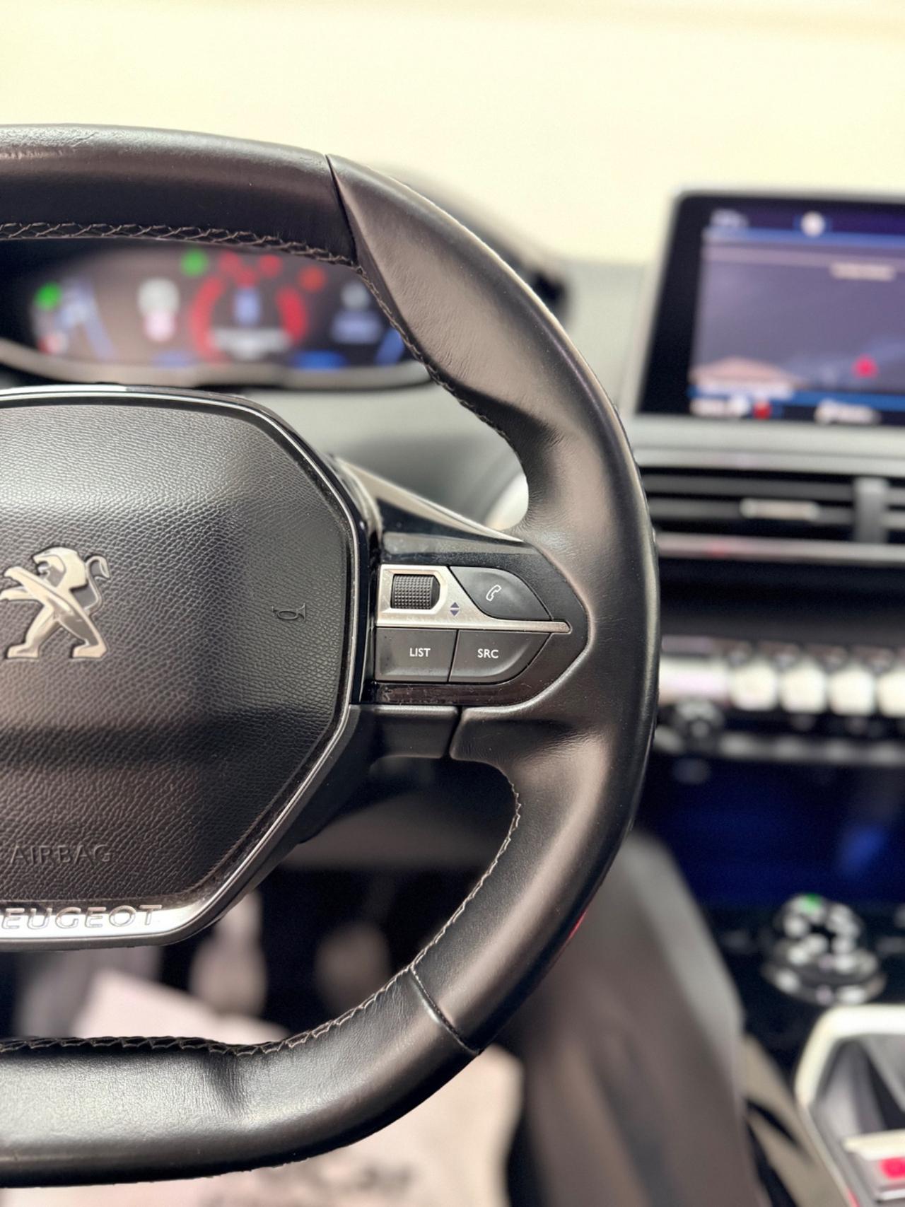 Peugeot 5008 1.6 BHDi 120 CV Neopatentati Allure 04/2018 Euro 6B