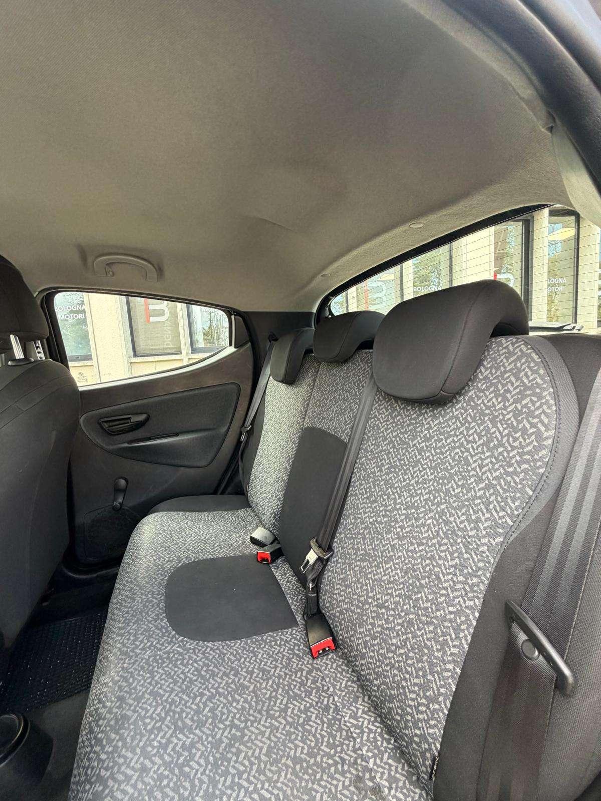 Lancia Ypsilon 1.2 BENZINA