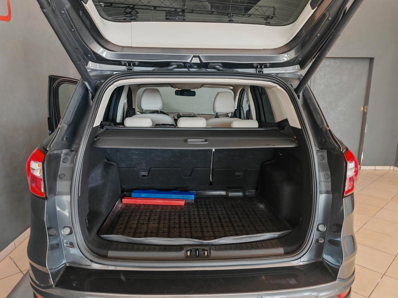 Ford Kuga 2.0 TDCI 180 CV S&S 4WD Powershift Vignale