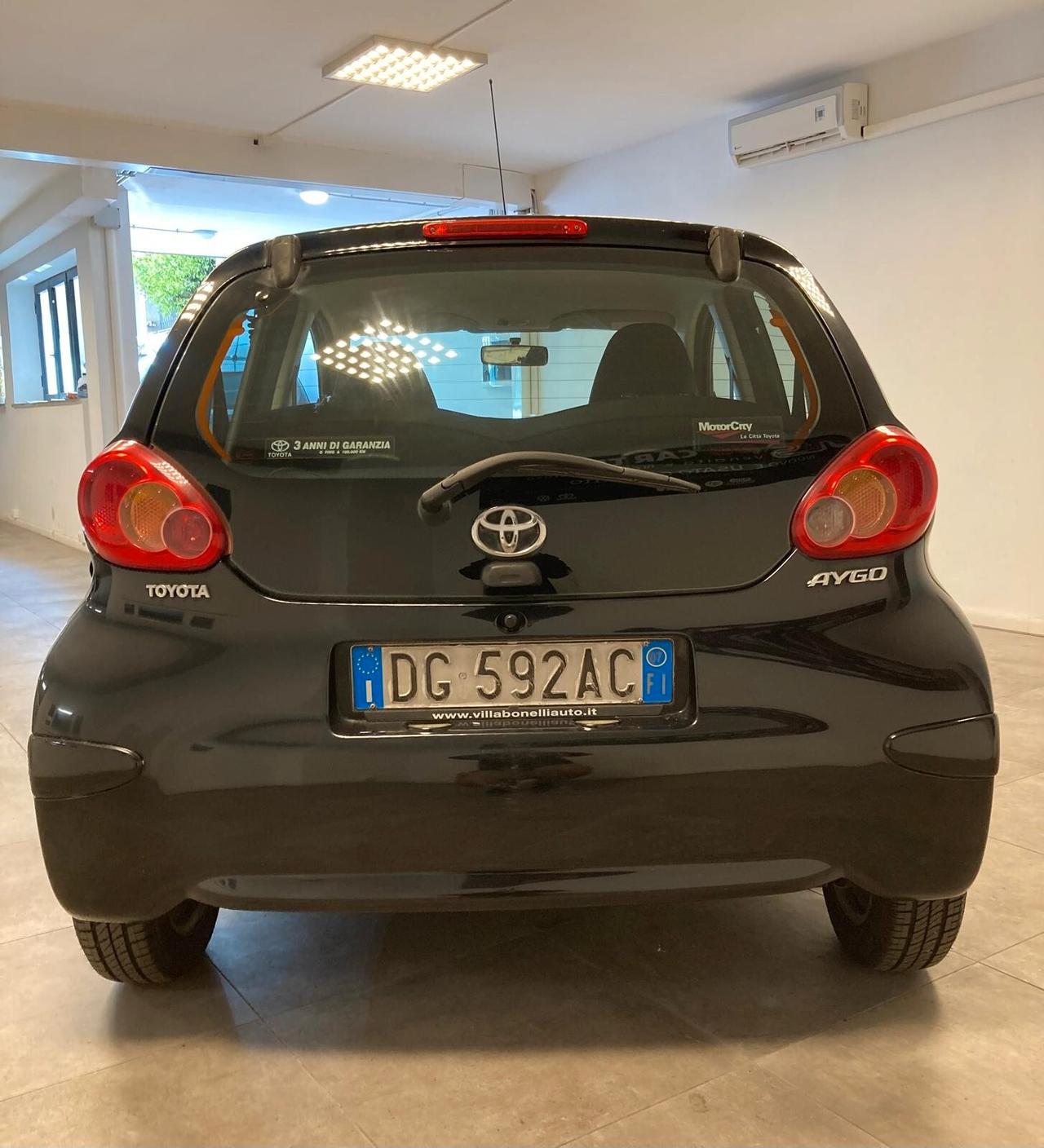 TOYOTA AYGO 1.0 - OK NEOPATENTATI - 118.000 KM ORIG