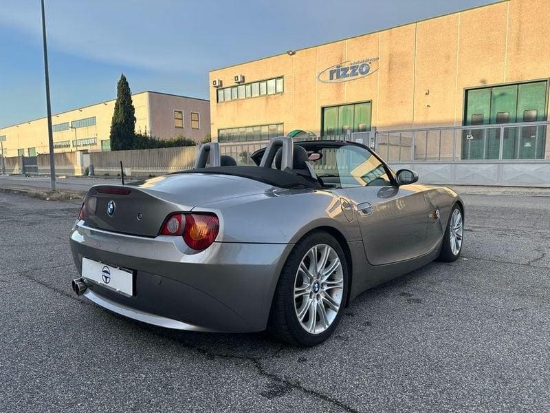 BMW Z4 2.2i cat Roadster 170cv