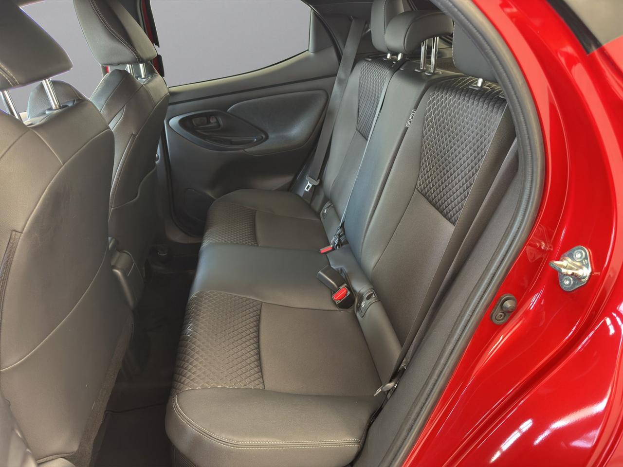 Toyota Yaris 1.5h Style