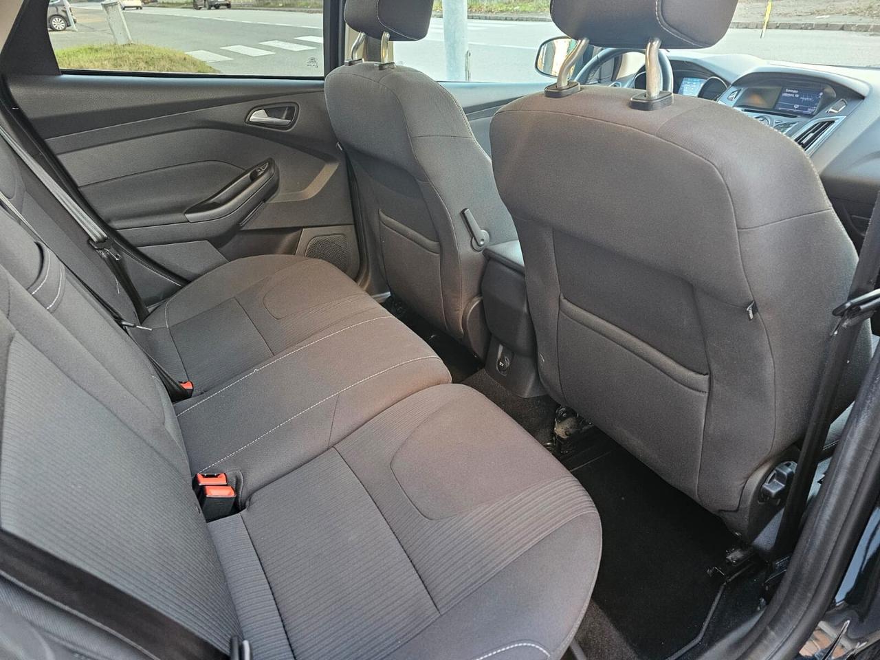 Ford Focus 1.6 TDCi 115cv Sw Titanium*Navi*Euro5*Unipro*