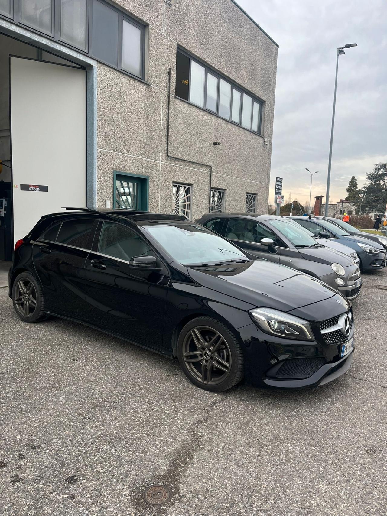 Mercedes-benz A 180 d Automatic Premium-TETTO-AMG LINE