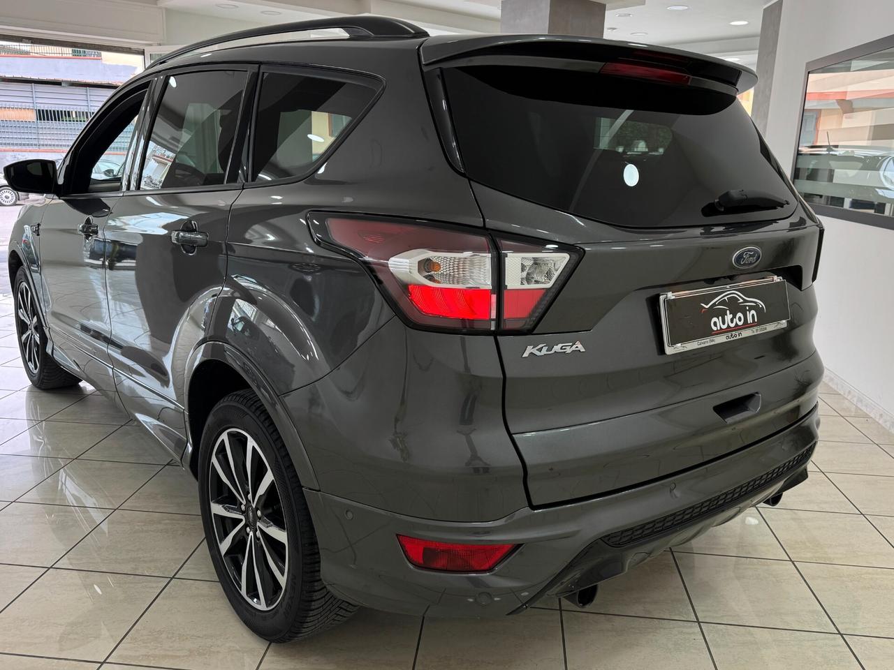 Ford Kuga 1.5 TDCI 120 CV ST-Line