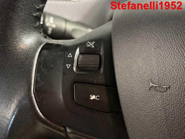 PEUGEOT 2008 - 1.2 puretech Access 82cv my16