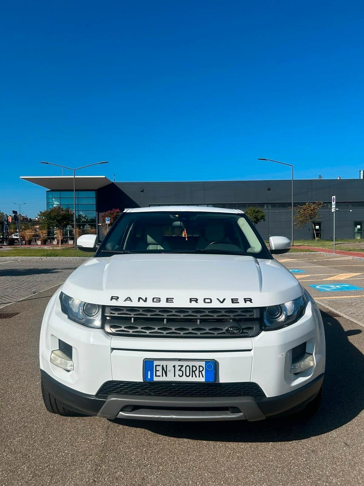Land Rover Range Evoque 2.2 TD4 5p. Prestige
