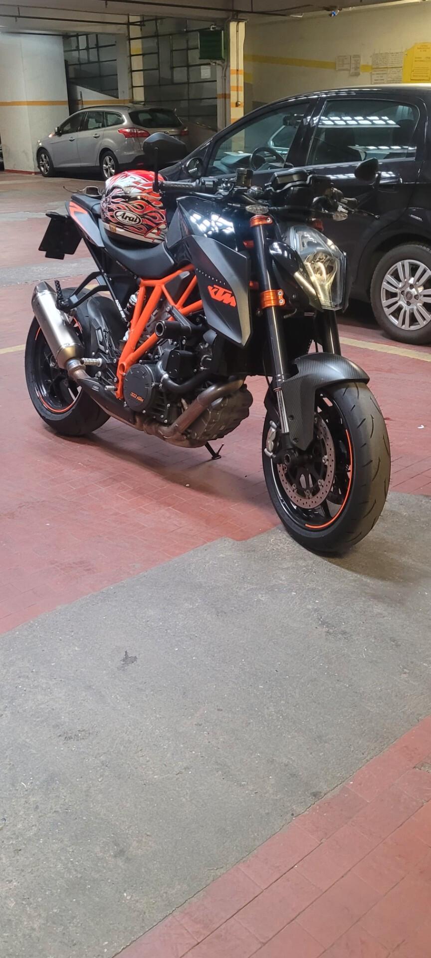 Ktm 1290 Super Duke R