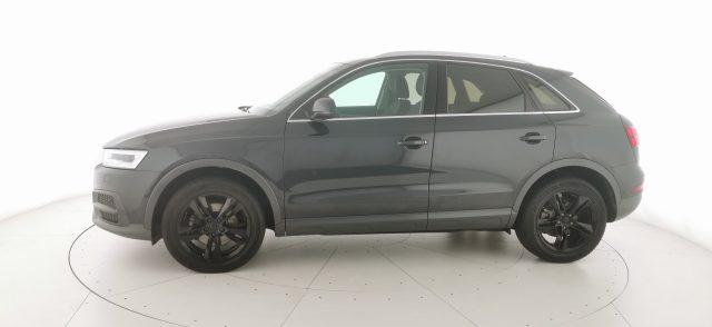 AUDI Q3 40 TFSI quattro S tronic Business Advanced