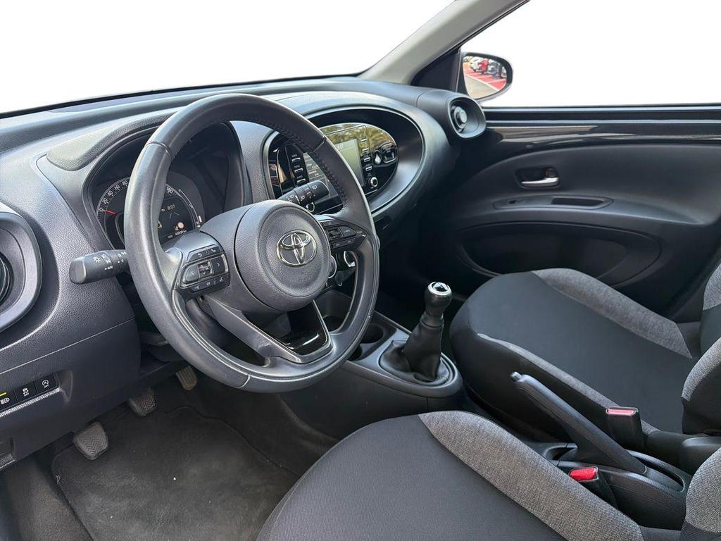 Toyota Aygo X 1.0 Active 72cv