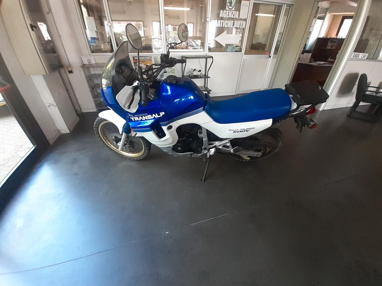 Honda Transalp 600