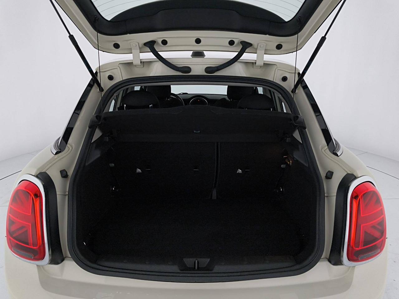 MINI Mini Cooper D 5 porte