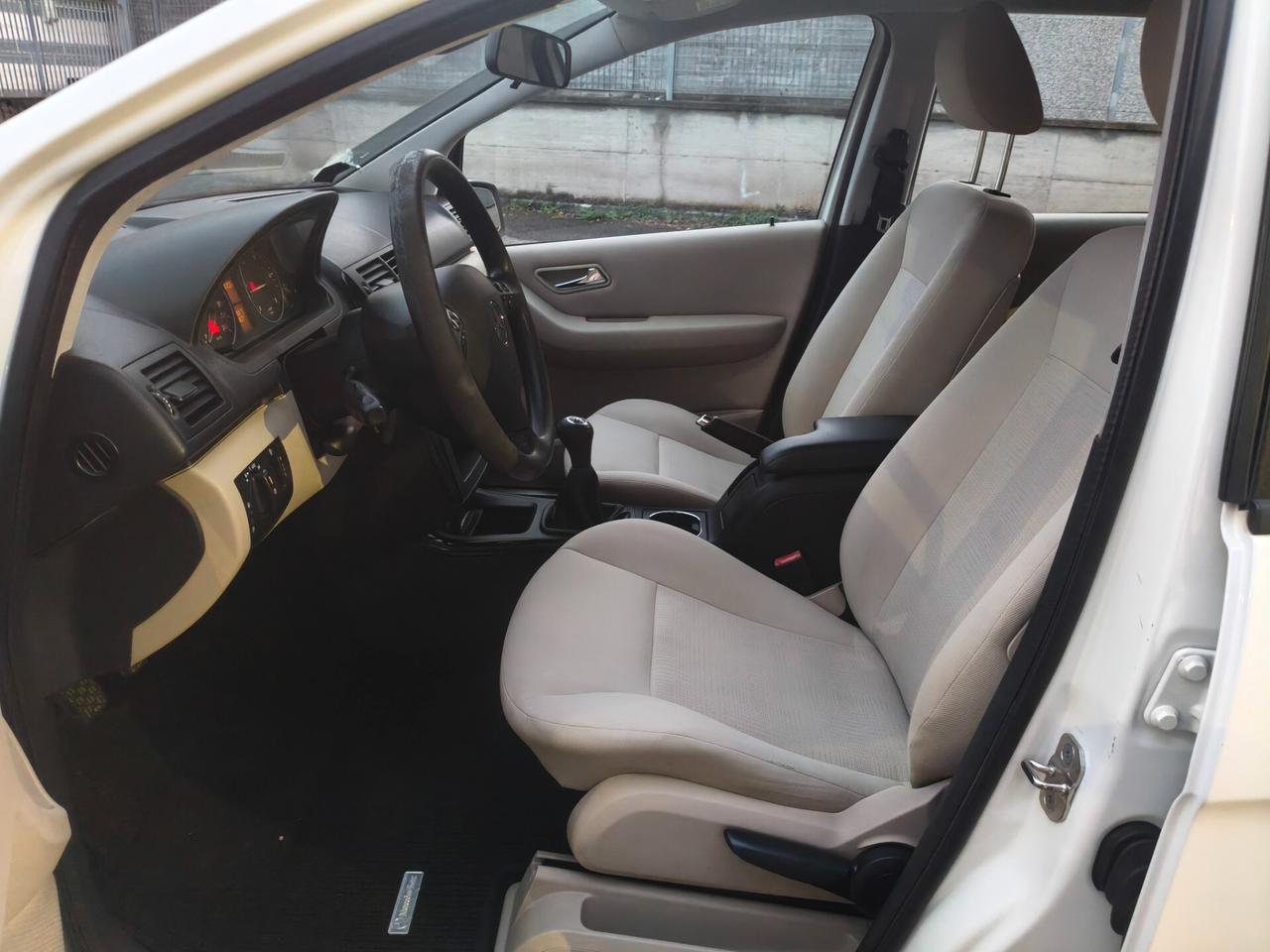 Mercedes-benz A 180 CDI Executive 2011