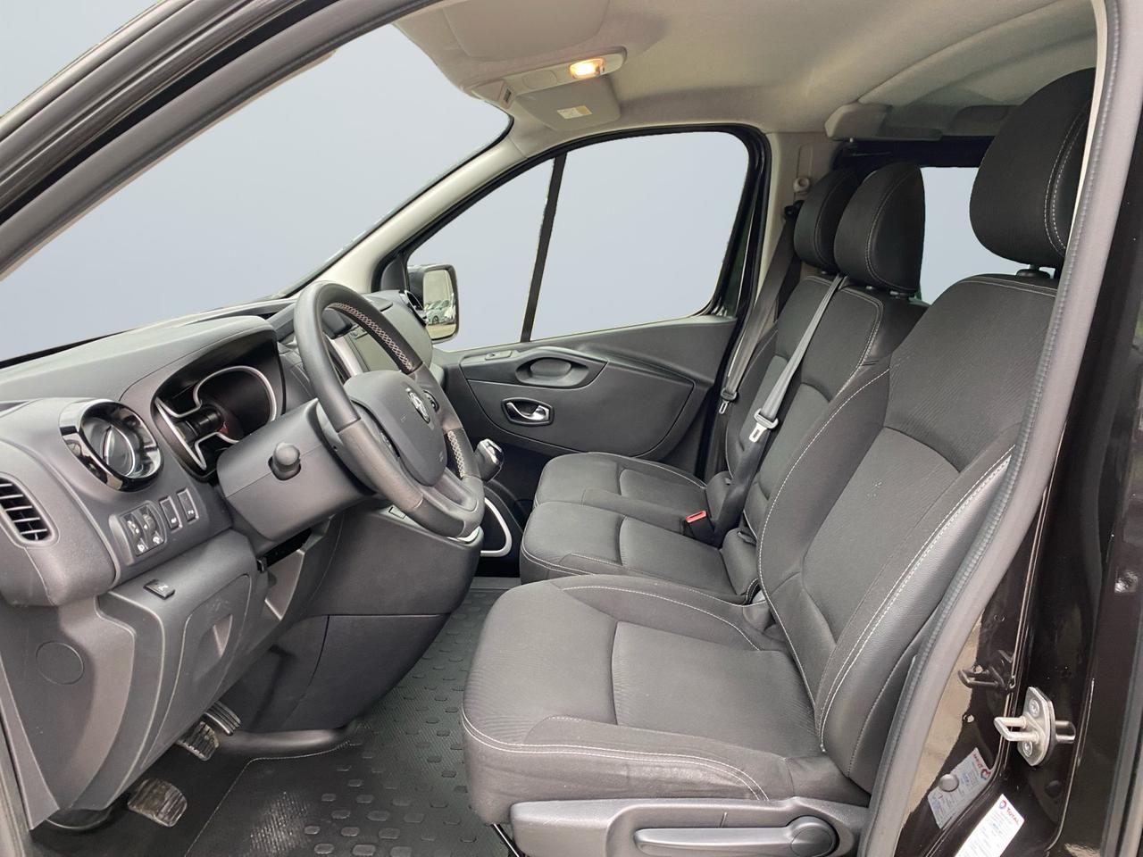 RENAULT Trafic IV 29 2019 - trafic T29 2.0 dci 145cv L2H1 Energy Ice