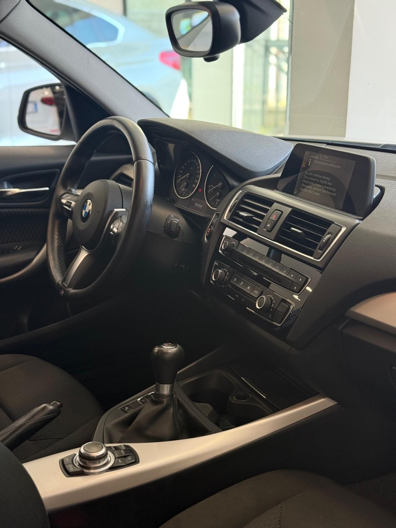 Bmw 116 116d 5p. Business