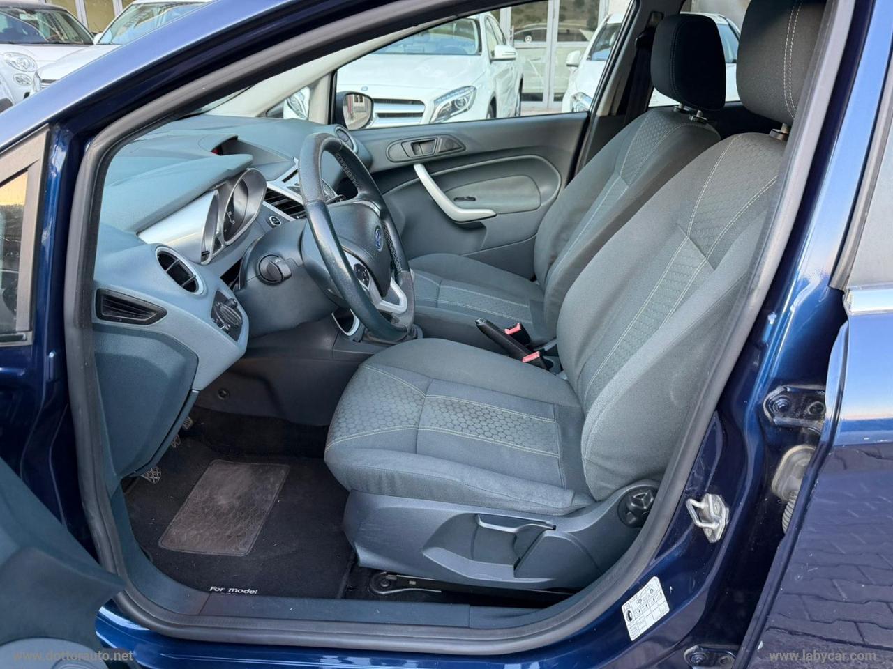 FORD Fiesta 1.6 TDCi 95 CV 5p. Titanium