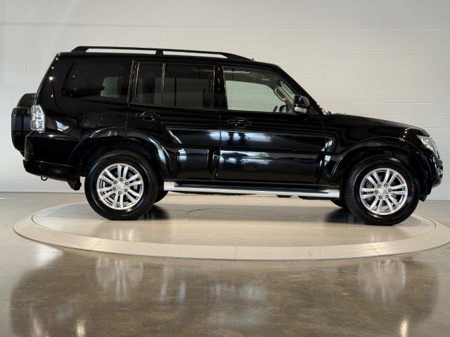 MITSUBISHI Pajero 3.2 DI-D 16V aut. Instyle DPF 7 POSTI/TETTO