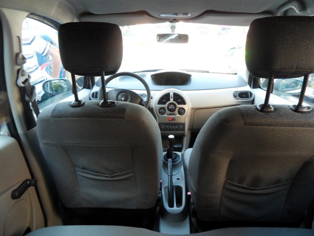 Renault Modus 1.2 16V Confort Authentique