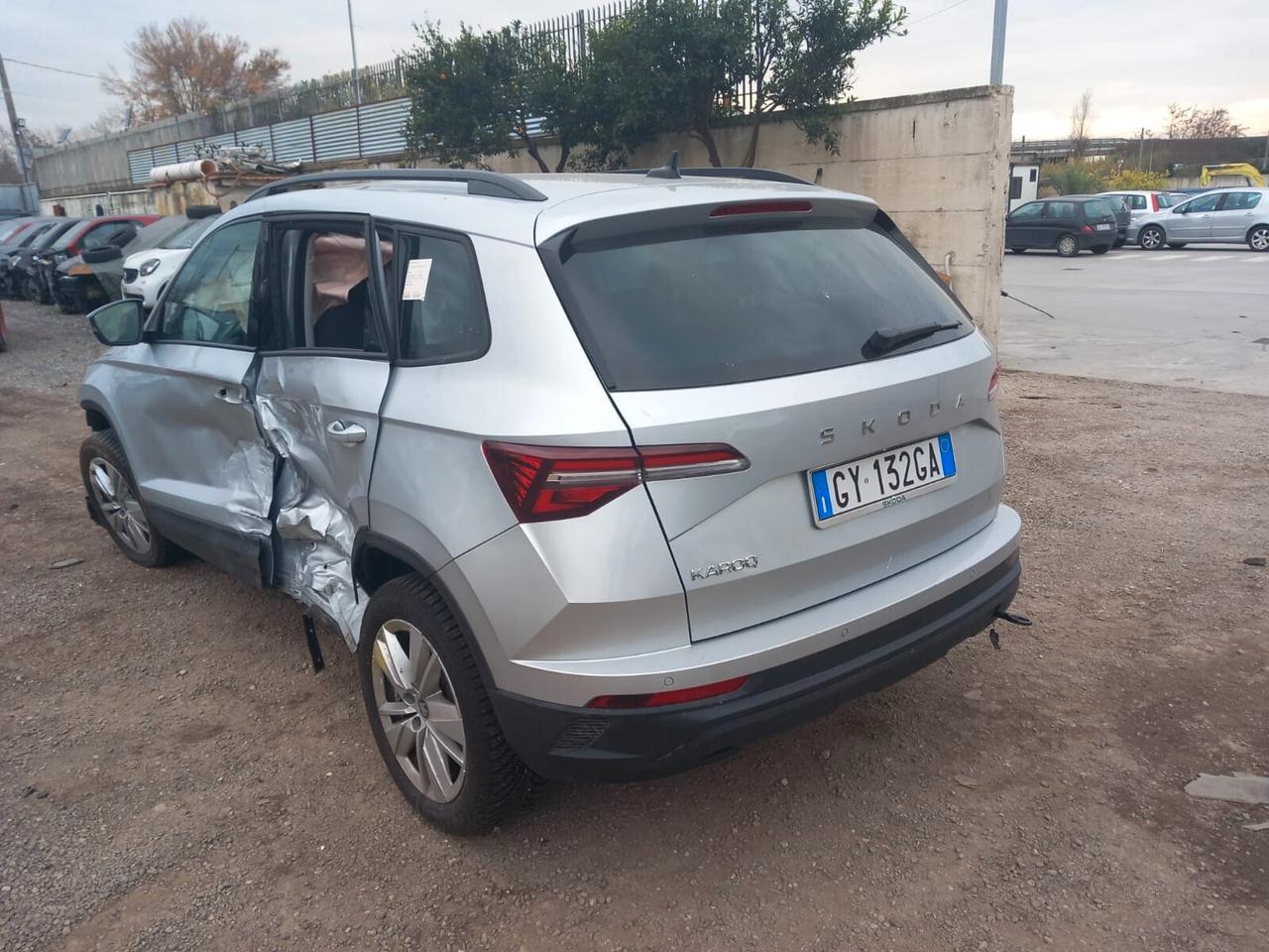 Skoda Karoq SINISTRATA ANNO 2025