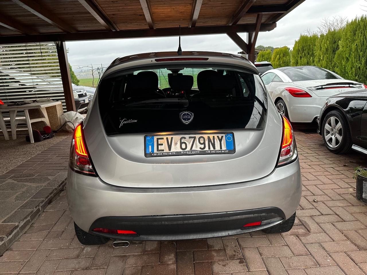 Lancia Ypsilon 1.2 69 CV 5 porte GPL Ecochic Platinum