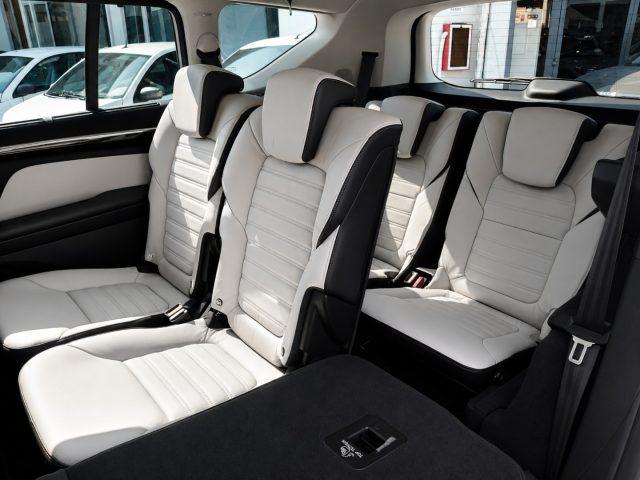 RENAULT Espace Blue dCi 160CV EDC Executive 4Control