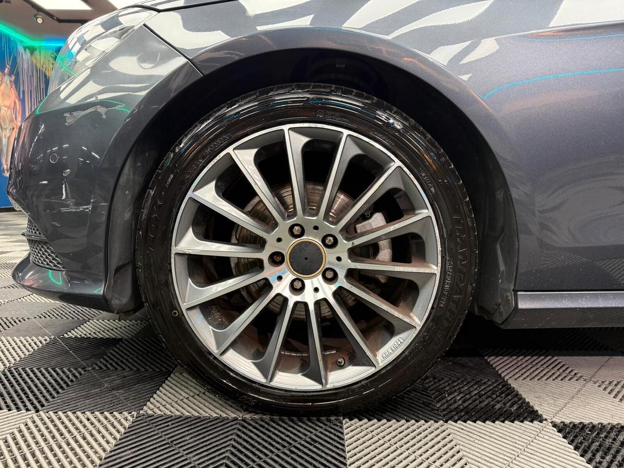 Mercedes-benz E 200 BlueTEC S.W. Automatic Premium (396)