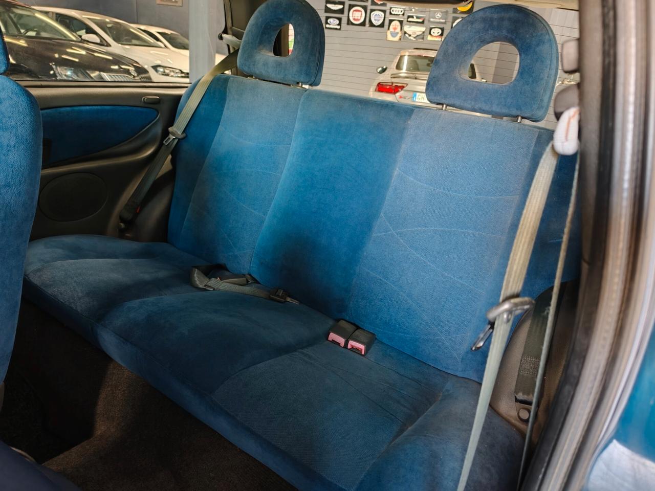 Lancia Y 1.2i cat LS