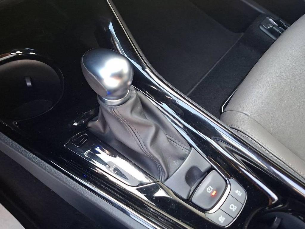 Toyota C-HR 2.0 Hybrid Lounge E-CVT