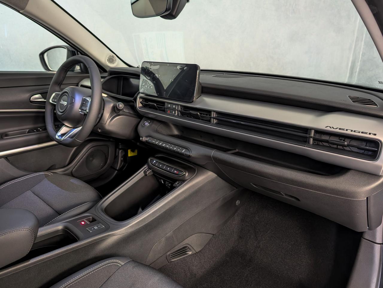 Jeep Avenger 1.2 Turbo E-Hybrid 110cv eDCT6 Summit