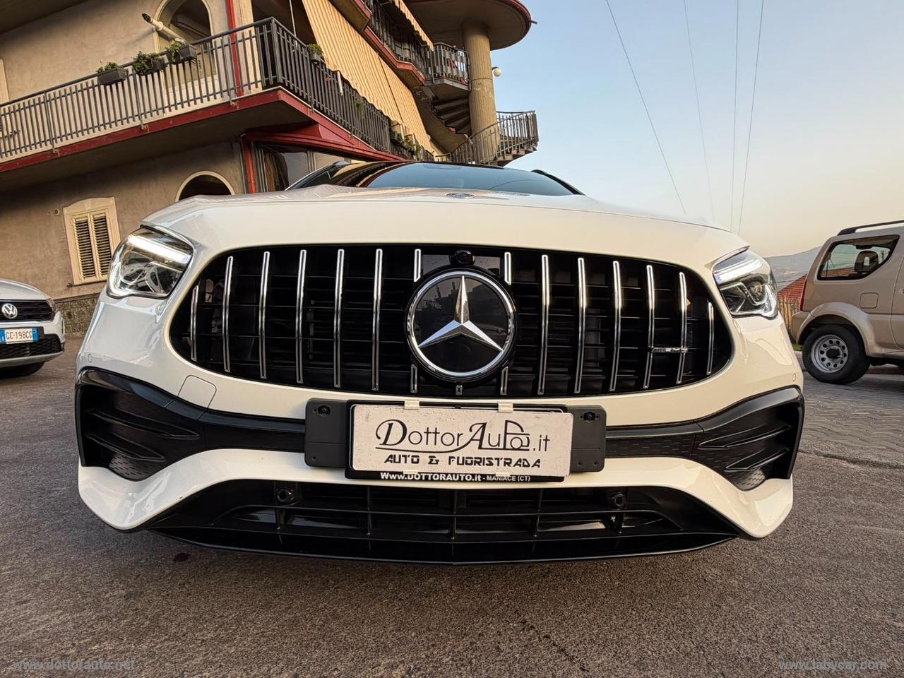 MERCEDES-BENZ GLA 200 d Automatic 4Matic Premium