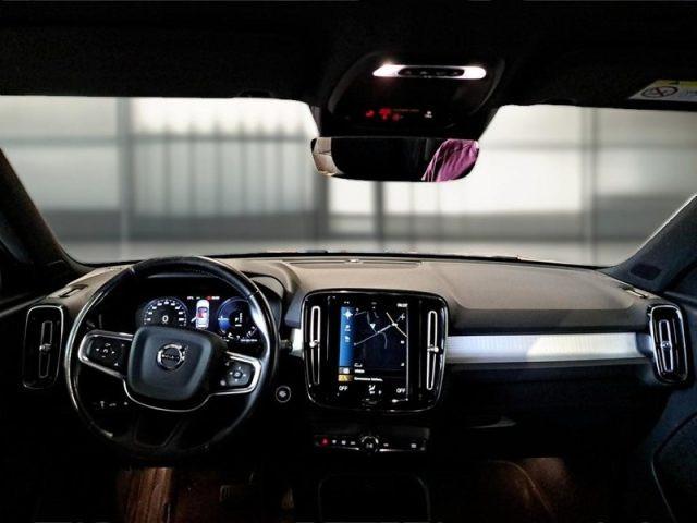 VOLVO XC40 T4 Recharge Plug-in Hybrid Inscription Expression