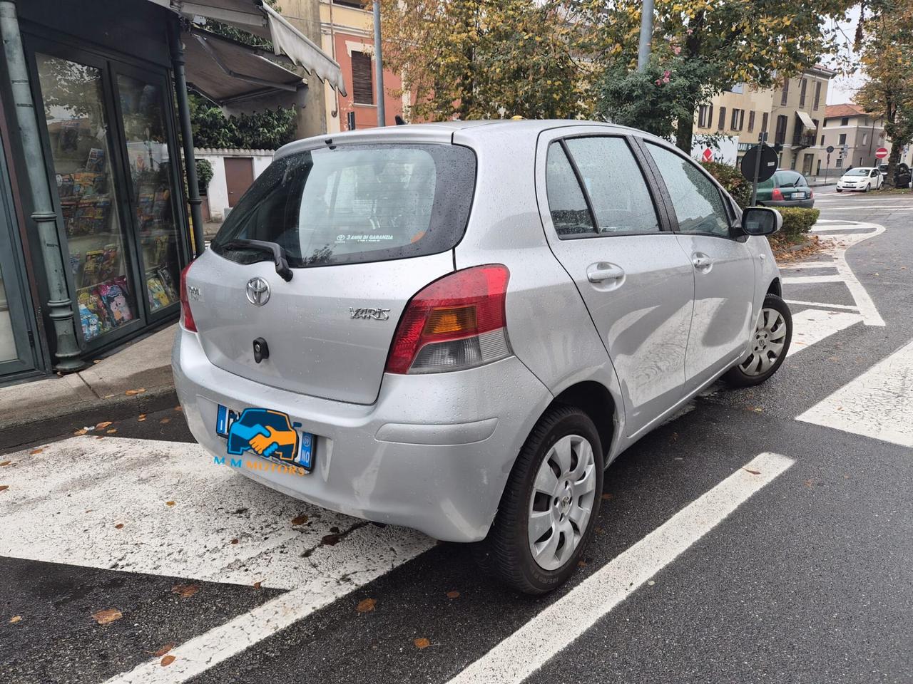 Toyota Yaris 1.0 5 porte