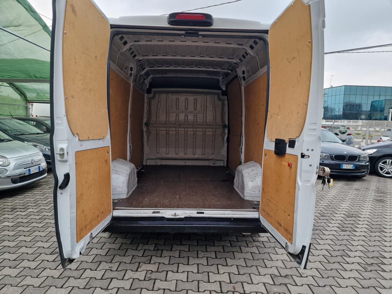 Fiat Ducato 33 2.3 MJT 130CV PM Cabinato