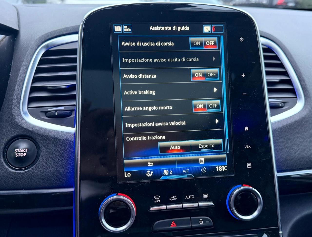 Renault Espace Blue dCi 200CV EDC Initiale Paris 4Control