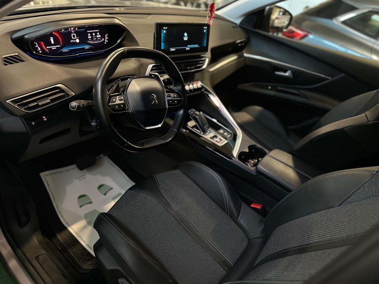 Splendida Peugeot 5008 BlueHDi/2021/7posti/automatic