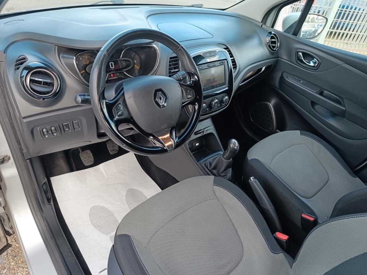 Renault Captur 1.5 dCi 8V 90 CV EDC Energy R-Link