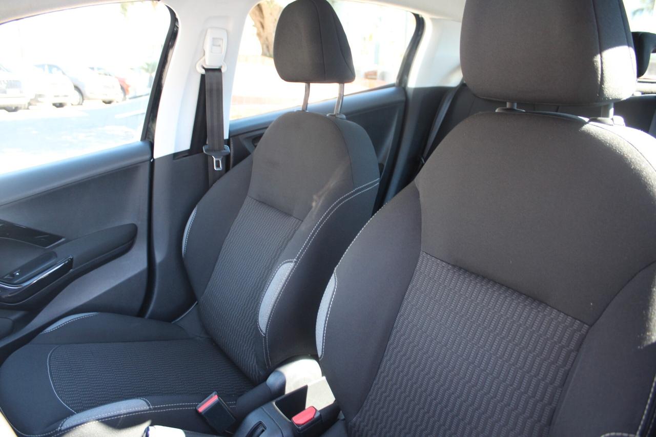 Peugeot 208 BlueHDi 75 5 porte Active