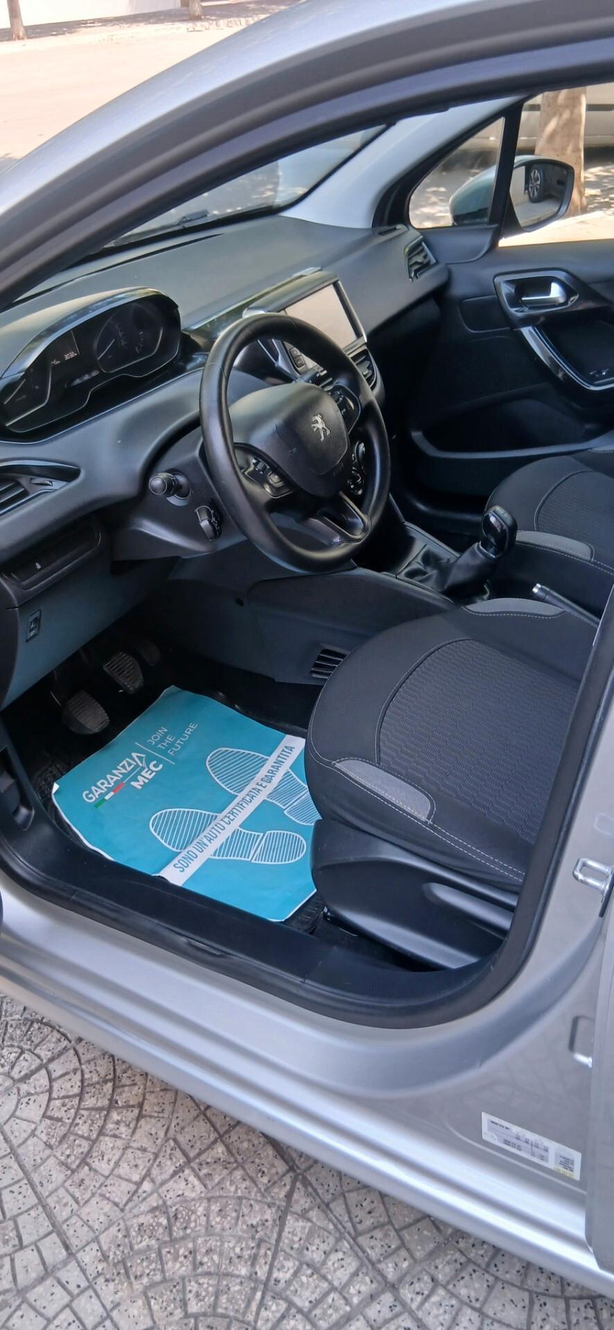 PEUGEOT 208 BlueHDi 75 5 PORTE ALLURE